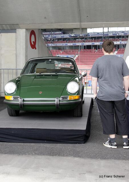 1. Augsburger Porsche Freundschaftreffen 2012 in der Augsburger SGL-Arena
