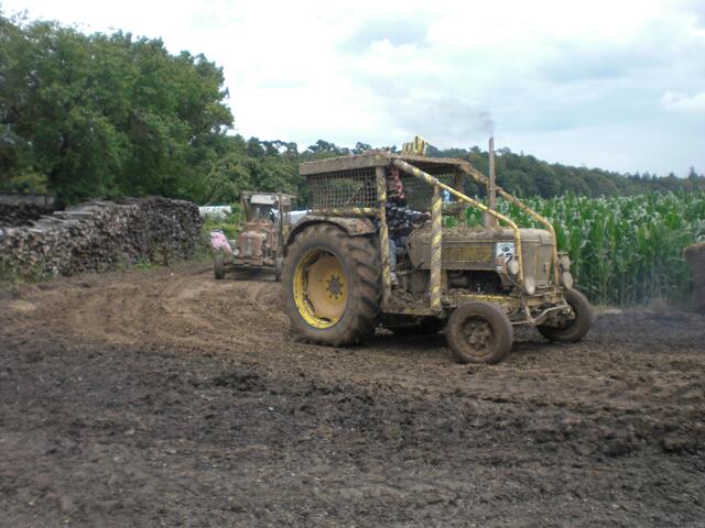 Fendt Farmer Eigenbau des "Tigerenten-Racingteam" aus Ilbeshausen