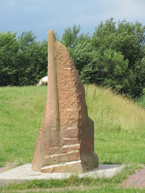 Hier begann eine Kunstweg, den wir leider nicht radeln konnten, das vom Meerweg abweichend