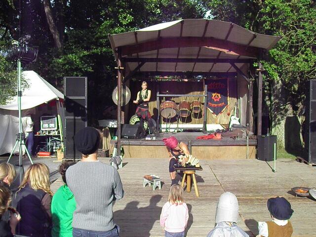 ....alle aufeinmal...