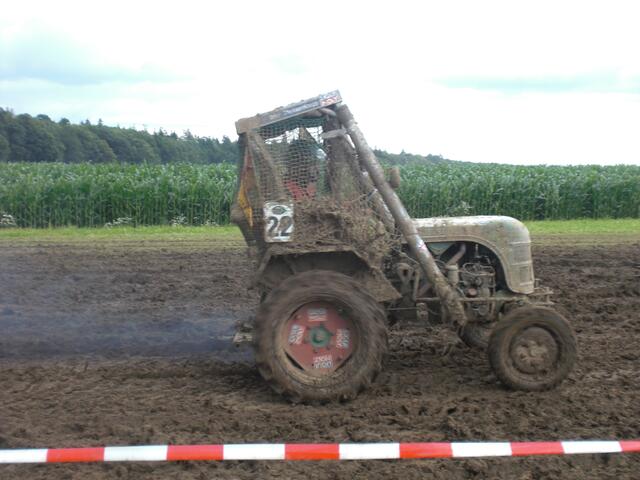 Der Kramer KL 130 war sicherlich der schwächste Traktor, machte aber Qualm wie ein Großer!