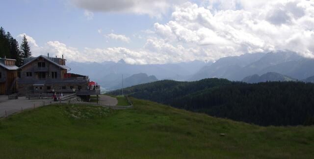 Das Sportheim Böck in aussichtsreicher Lage
