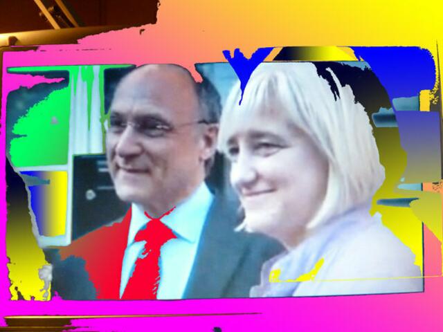 GOTT SEI DANK: Links der Herr Theatermensch Bernd LEIFELD muss das sinkende documenta-Institution-Schiff verlassen. Rechts Frau Staatsminiterin KÜHNE-HÖRMANN; machte mir Hoffnung auf REFORM ..