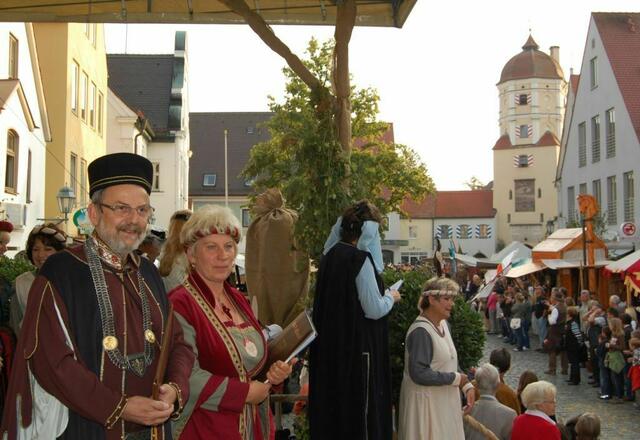 Pfalzgraf Klaus mit seiner Marktmeisterin Marianne