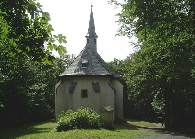 Der Kapellenberg ist wirklich schöner Platz, der zu wunderbaren Waldspaziergängen in die Umgebung einlädt.
