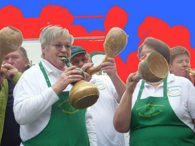 Einmalig sind die Bellnhäuser Kürbismusikanten. Die Mitglieder des Obst- und Gartenbauvereins bauen ihre Musikinstrumente nämlich selbst an und entlocken den Kürbissen richtig gute Musik (hr). wernerhahn bild
