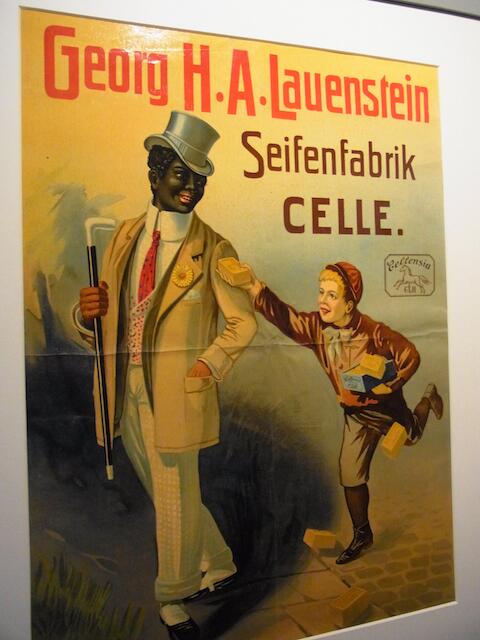 Witziges Werbe-Plakat für Seife im Bomann-Museum