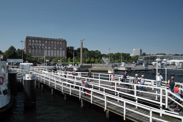 14.07 Uhr am Anleger Seegartenbrücke