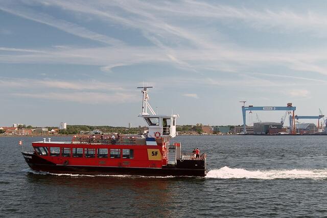 Fähre "Schwentine" auf der Kieler Förde