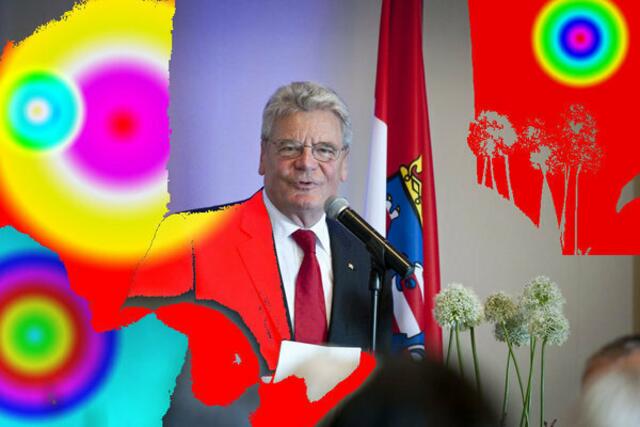 GAUCK bei der d13-Rede: ENTTÄUSCHUNG für werner hahn ... a&s-p-malerei. Feuilletonismus der BRD berichtete NICHT darüber ! Si tacuisses Gauck mal googeln ..