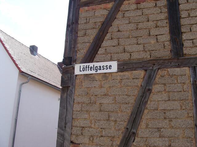 "Zum Restaurant"?