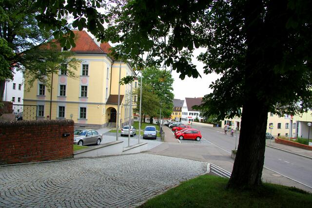Richtung Stadtmitte mit Blick auf das alte Amtsgericht