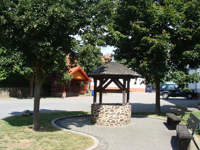 Der Dorfplatz