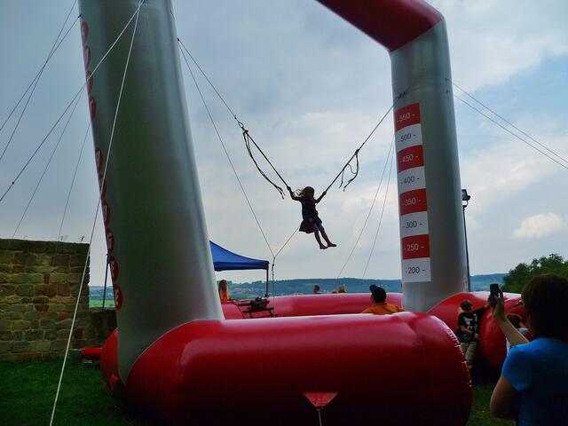 Bungee-Trampolin !