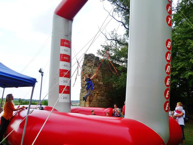 Bungee-Trampolin !