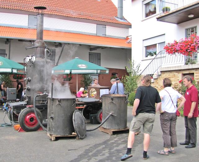Die Kartoffeldämpfmaschine
