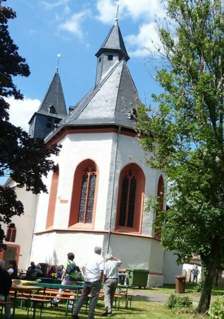 ÖKUMENISCHer Gottesdienst & DIXIELAND-Jazz mit ICE CREAM: "Stable Sound Band" mit SAINTS. ACTION rund um MARTINSKIRCHE Gladenbach - ältetstes Gebäude. 775 Jahre Gladenbach werner hahn-bild