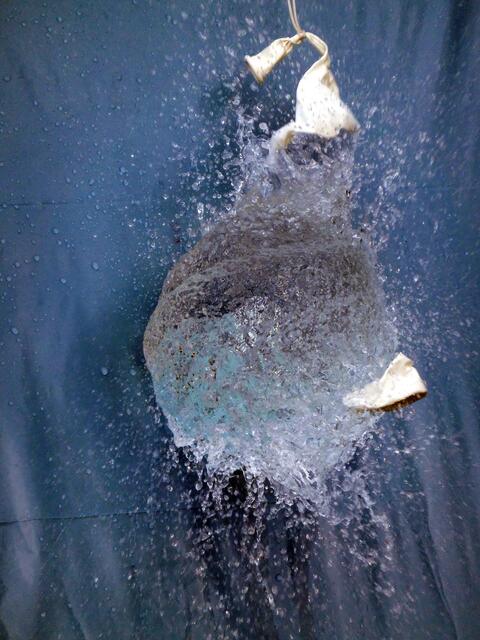 Wasser noch da - Ballon schon weg