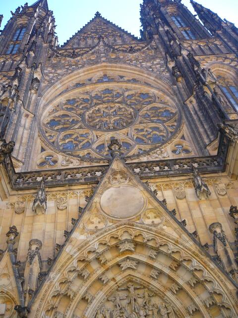 St. Vitus von aussen...