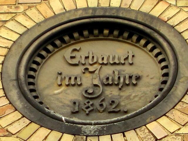 "Erbauet im Jahre 1862"