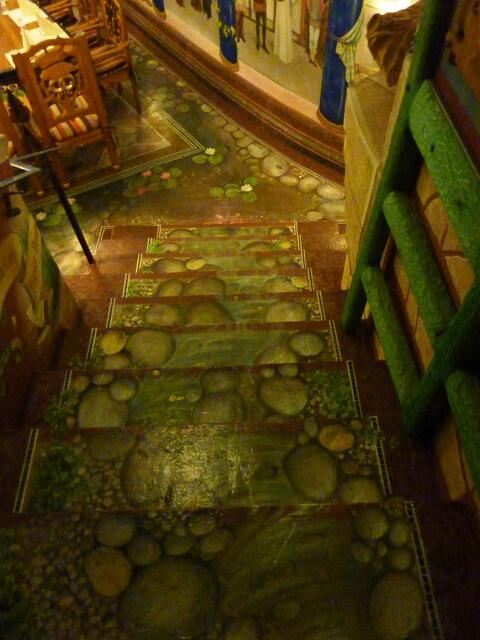 Treppen- und Bodengemälde