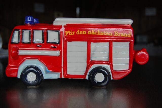 hoffentlich war das Feuerwehrauto gut gefüllt