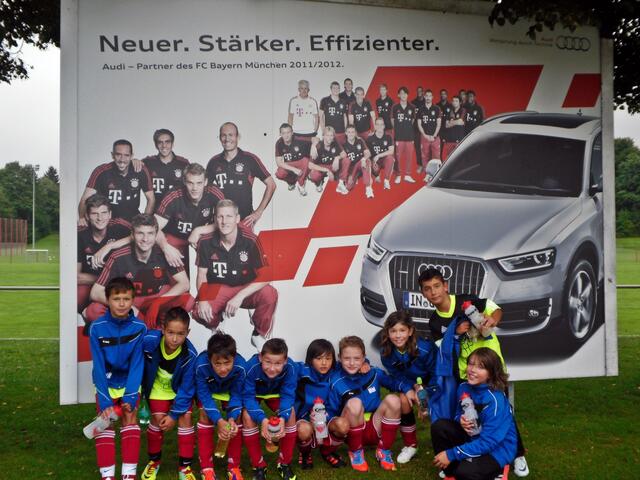 Ja da sind ja die Profis !!!! Leider nur auf einem Plakat :(