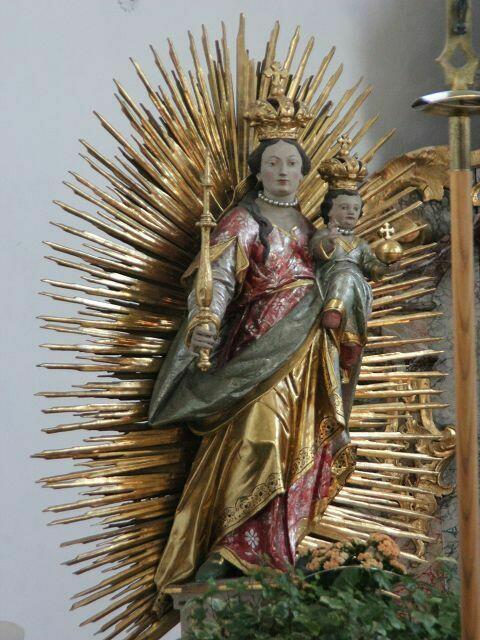 Strahlenmadonna