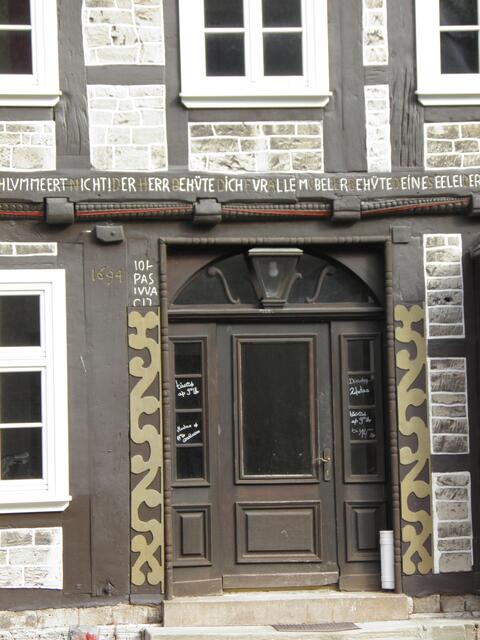 100 Jahre und doch noch nicht zu alt zum öffnen