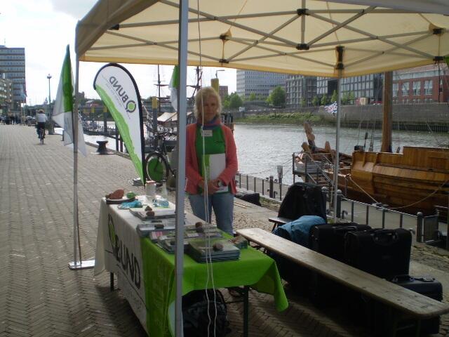 BUND-Stand an der Weser in Bremen am 5. September 2012