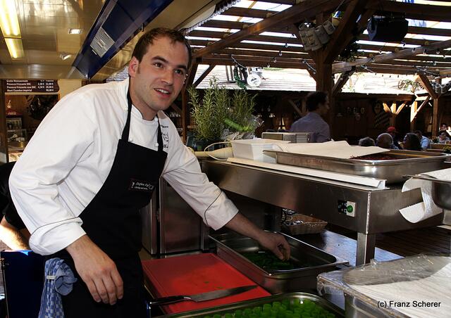 Edel & Weiß - Gourmetabend in der Sterndl'Alm auf dem Augsburger Herbstplärrer - Spezialitätenkoch Stefan Fuß (Goldener Stern Rohrbach)