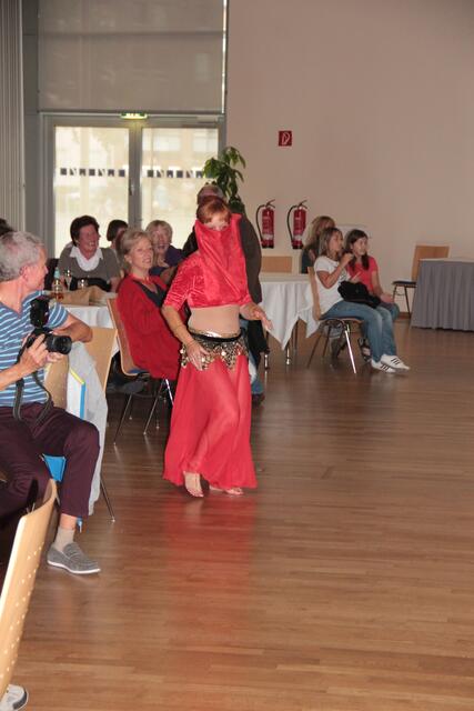 die Zuckerpuppe aus der Bauchtanzgruppe!