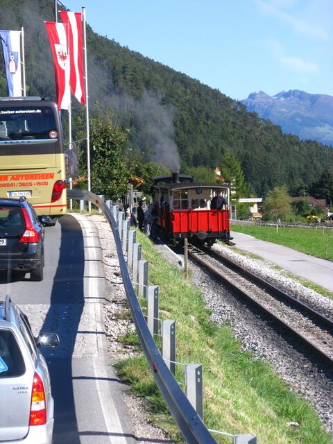 Auch das Dampfbähnle entdeckten wir vom Bus aus.
