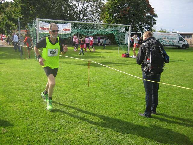 Reinhard Fuhrberg, Halbmarathon in 1:41 Std.