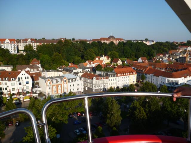 Ein Teil der Stadt aus dem Riesenrad fotografiert