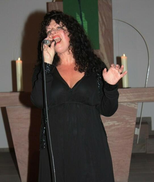 Auftritt der Sängerin Railli Orrava in der Stadtkirche (19.09.2012)