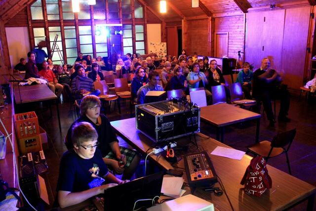 Jugendgottesdienst im Gemeindehaus Liebigstraße (21.09.2012) | Foto: Leif-Erik Zaschke