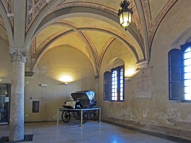 Piazza XX Settembre:
1. Palazzo Gambacorti (1370 - 1392), 
heute Comune di Pisa.