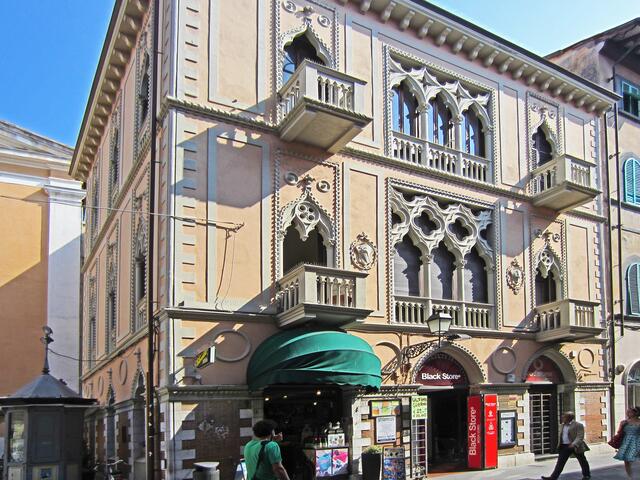 Pisa - Toscana - Italien. 
Corso Italia 
Haupteinkaufsstraße von Pisa.