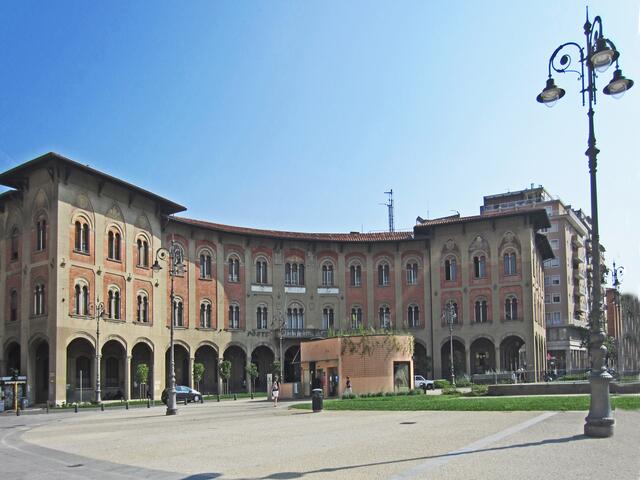Pisa - Toscana - Italien.
Piazza Vittorio Emanuelle II
(1820 - 1878)                                                                        Poste Italiane.