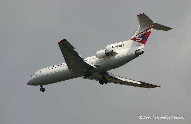Yak-42D