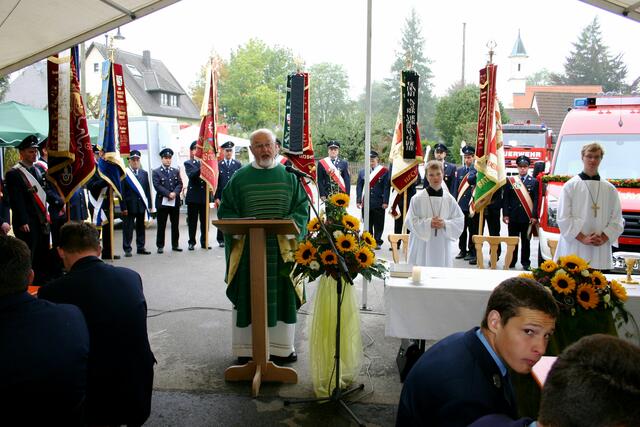 Herr Pater Siegfried Hutt bei der Festpredigt