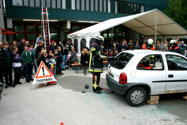 Durchtrennen der C-Säule