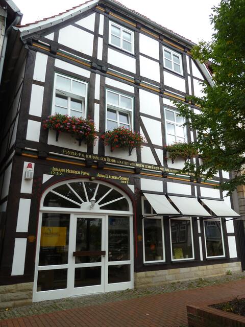 Wer bleibt beim Anblick diese Hauses nicht stehen.