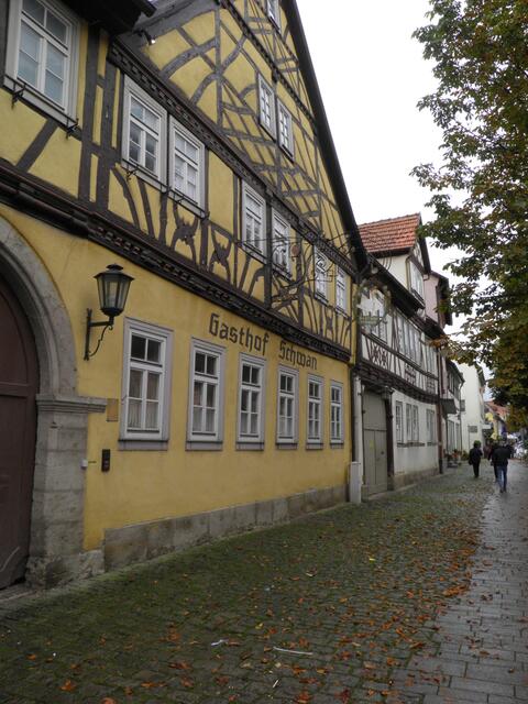 Gasthof - herbstlich