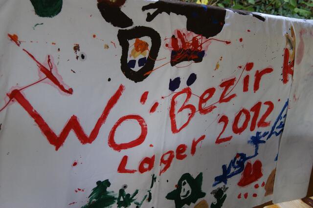 Selbstgemacht: Das Banner zum Wölflings-Bezirkslager 2012
