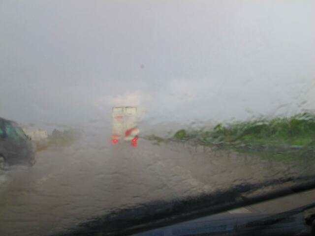 Rückreise!                                                                              Bei so einem Wetter macht Autofahren echt Spaß!