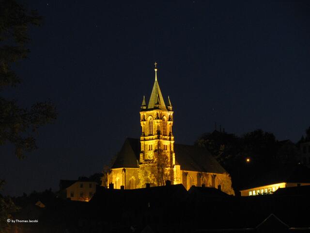 Noch einmal ein Blick zur Katharinenkirche, diesmal aber von der Straße der Einheit aus aufgenommen (direkt an der Kreuzung B101).
