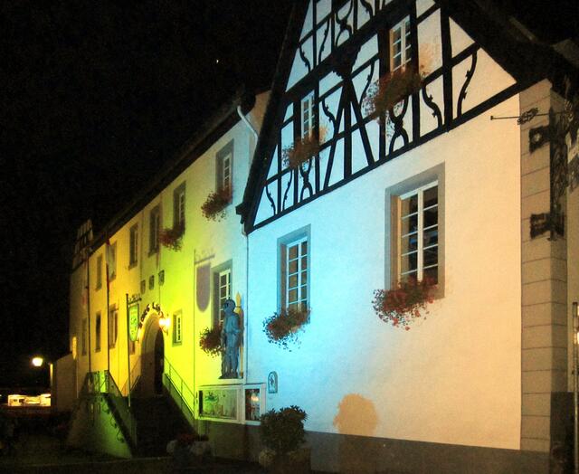 nochmal die Burg
