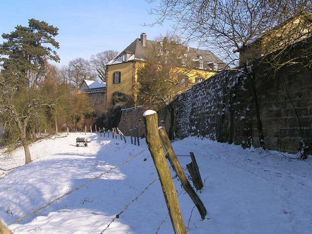 bevor die Reise wieder in Landau - hier hinterm Schloß - endet.